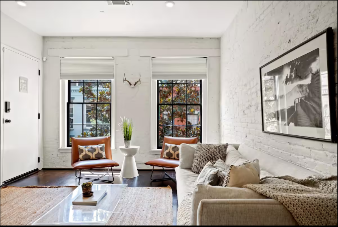 2BR Hotel Suite Near Bourbon St Main Image