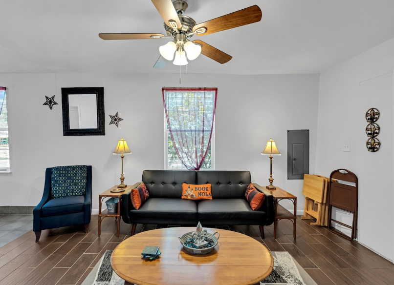 ADA-Compliant 3BR Retreat with Backyard in Uptown Main Image