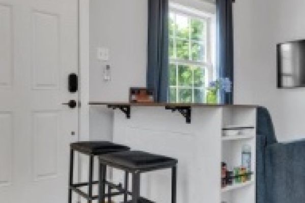 Lower Garden District Home • Festival Season Stay