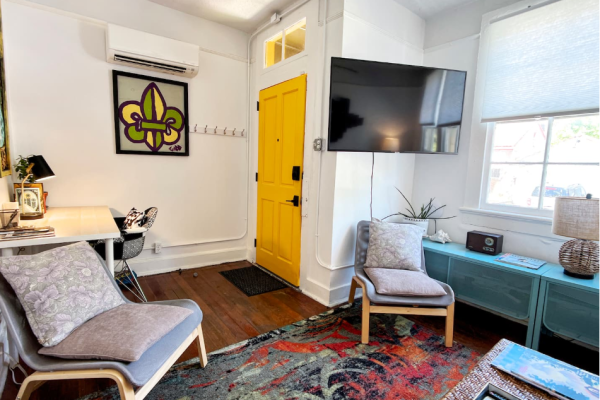 Algiers Point Duplex • Near Ferry