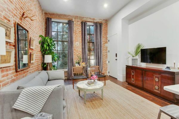 Bourbon Street Hotel Stay • Group Friendly