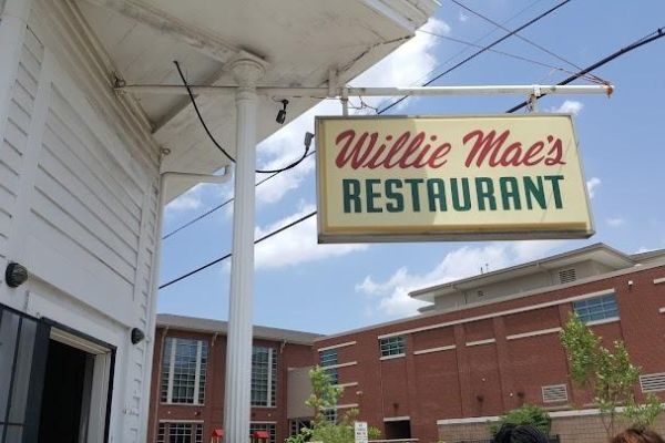 Willie Mae’s Scotch House