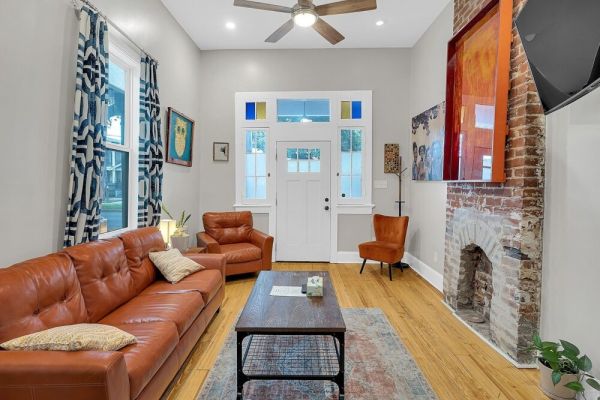 The Toussaint House of MidCity New Orleans. Enjoy