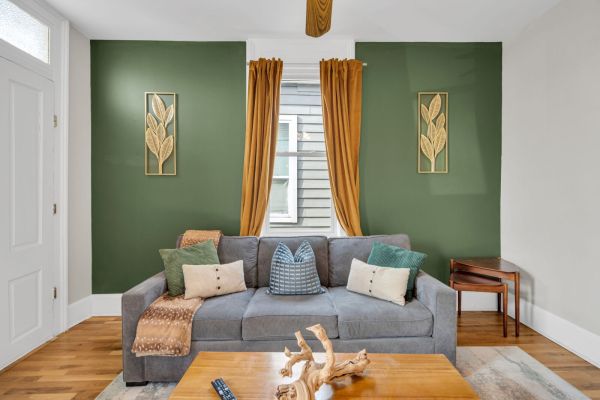 Victorian Shotgun | 10 minutes to French Quarter